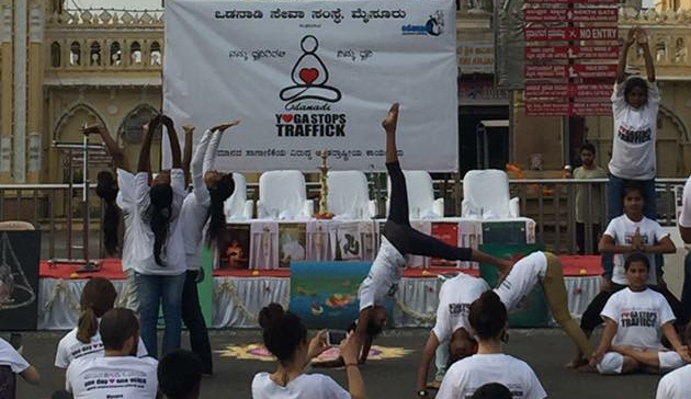 Yoga stops traffick 2017 in Mysore India.