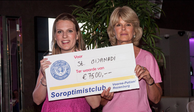7500 euro opgehaald met Feestavond Soroptimisten Club